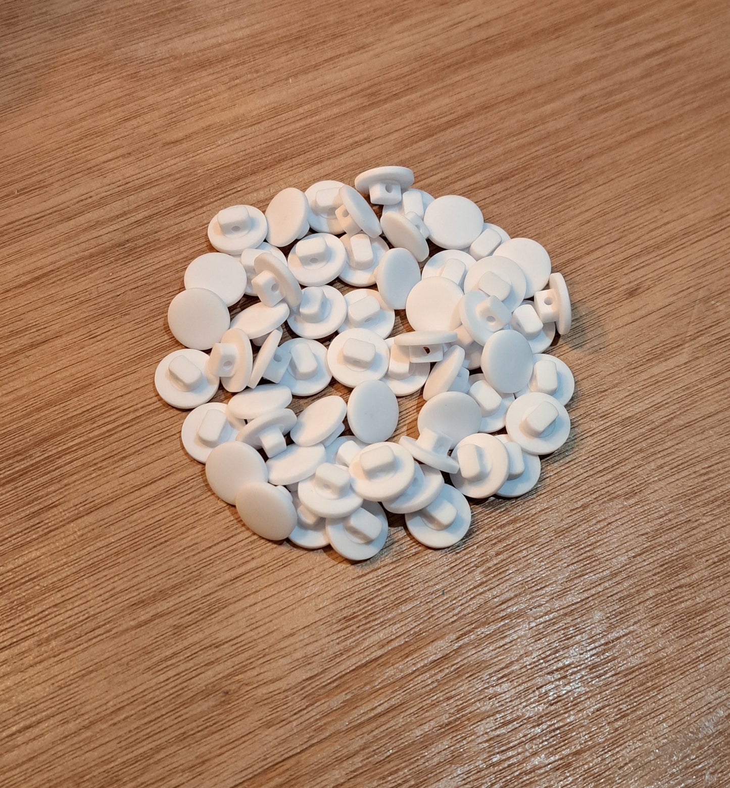 White - BT440