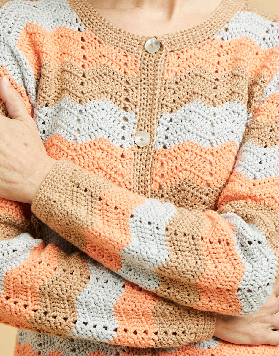 Sirdar - 10670 - Chevron Stripe Jacket