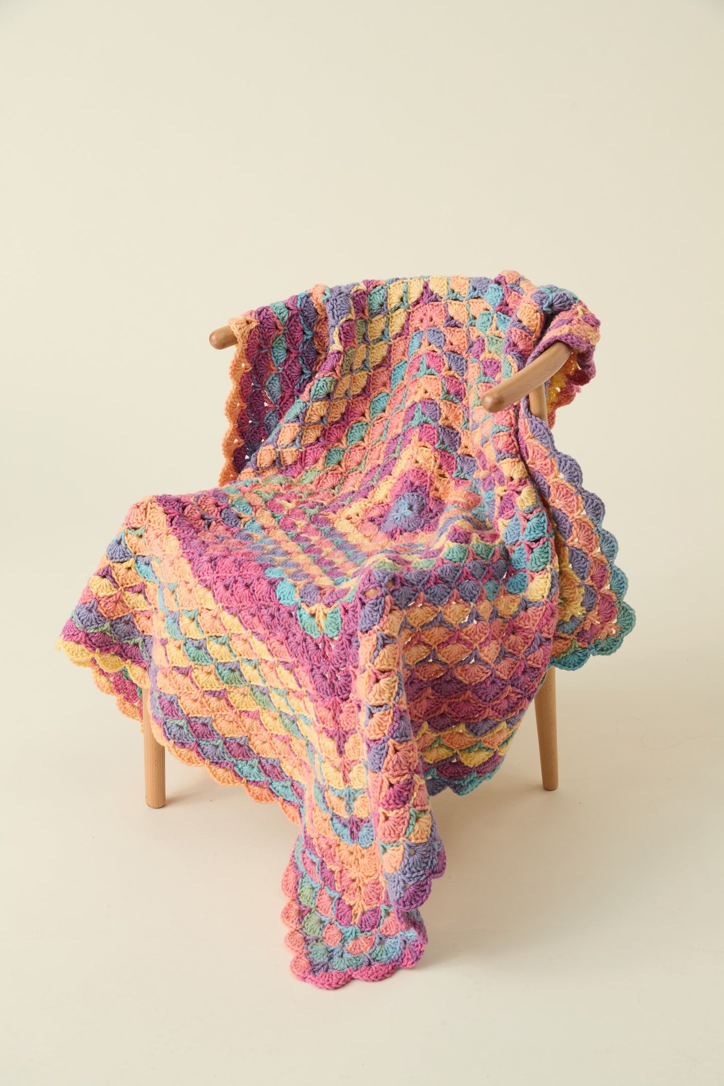 Hayfield Spirit Chunky - 10868 - Crochet Cloud Blanket