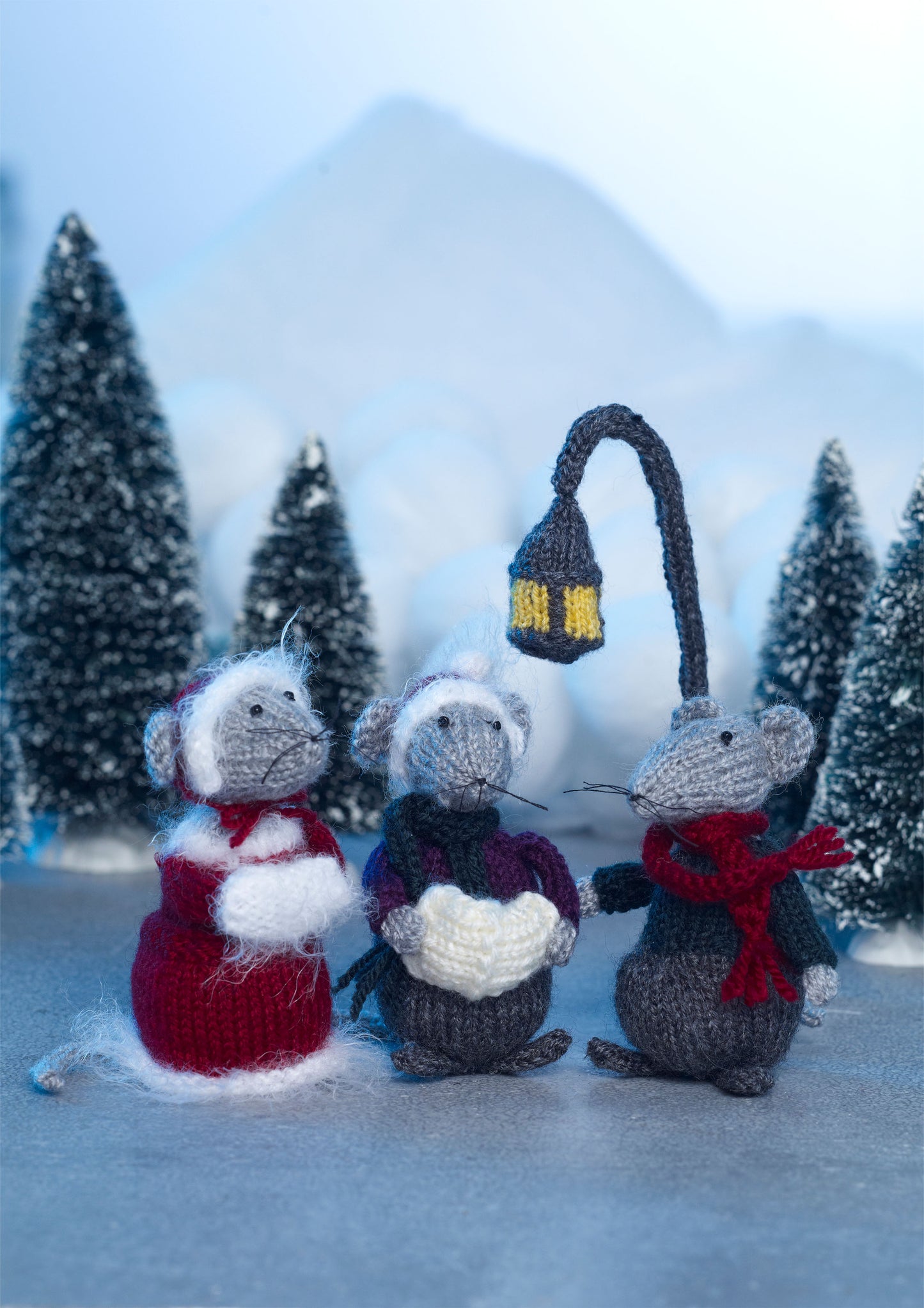 Carol Singing Mice