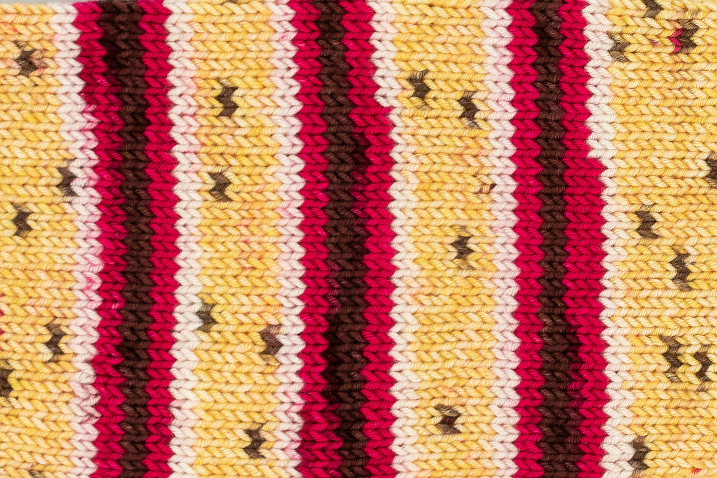 Passion Fruit - 4900, Swatch