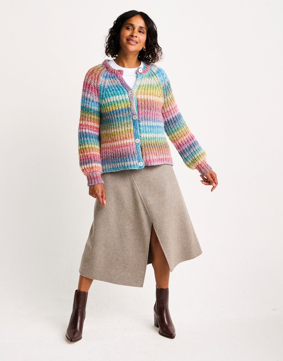 Sirdar - 10806 - Metamorphic Cardigan