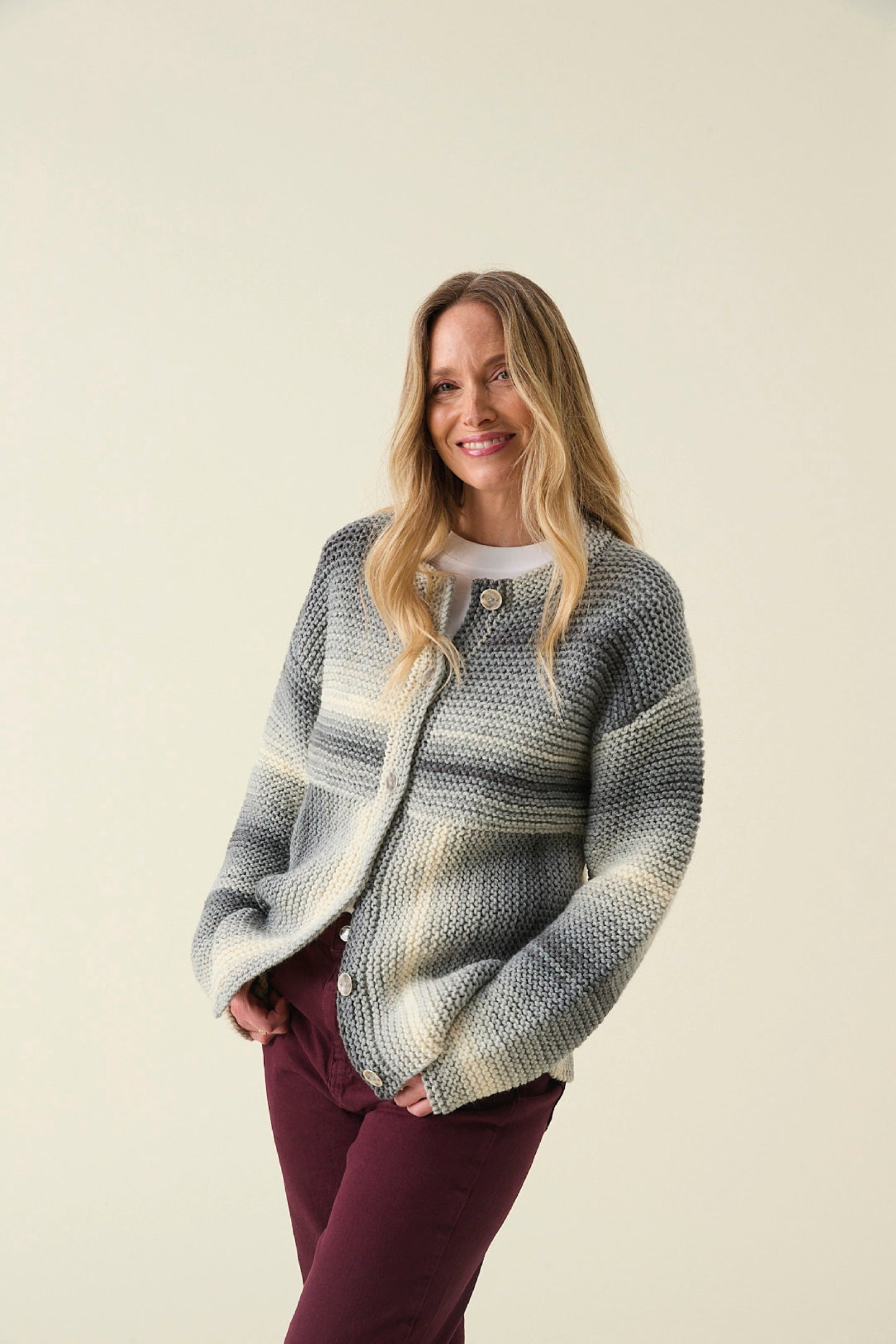 Hayfield Spirit Chunky - 10860 - Two Direction Cardigan