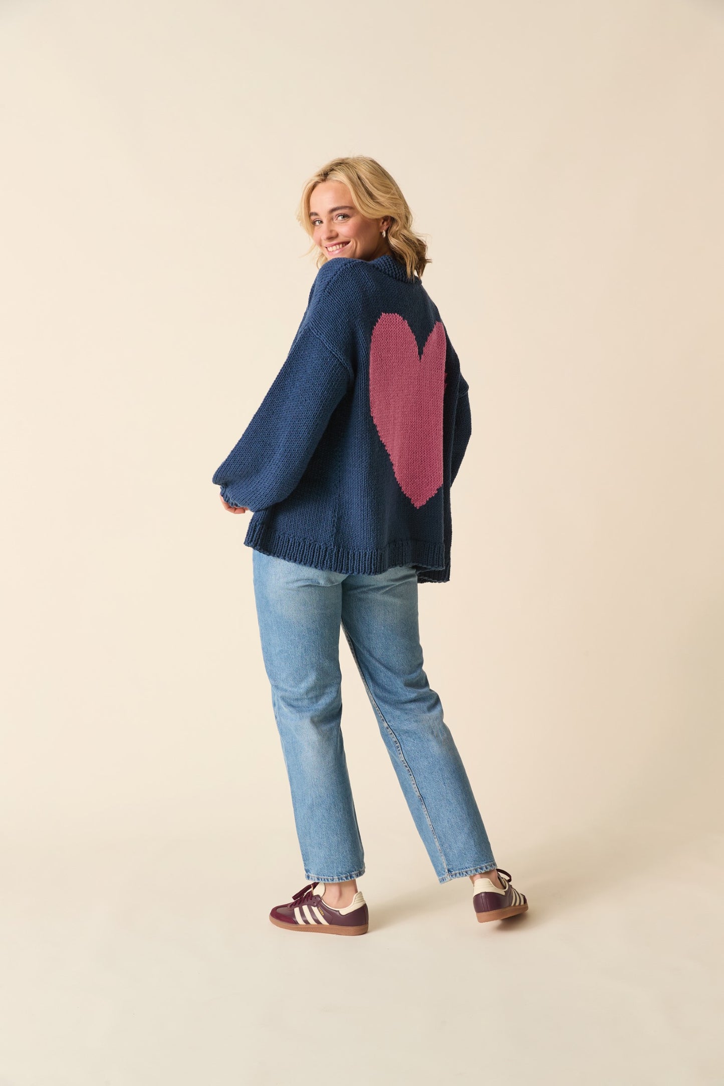 Sirdar Stories Chunky - 10869 - Lovecore Cardigan