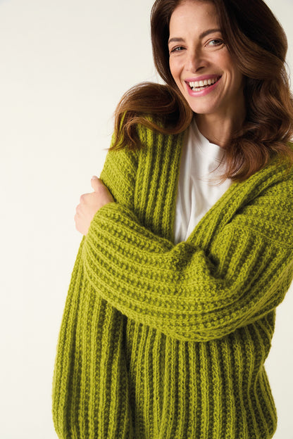 Sirdar Soft Down DK - 10882 - Cosy Days Cardigan