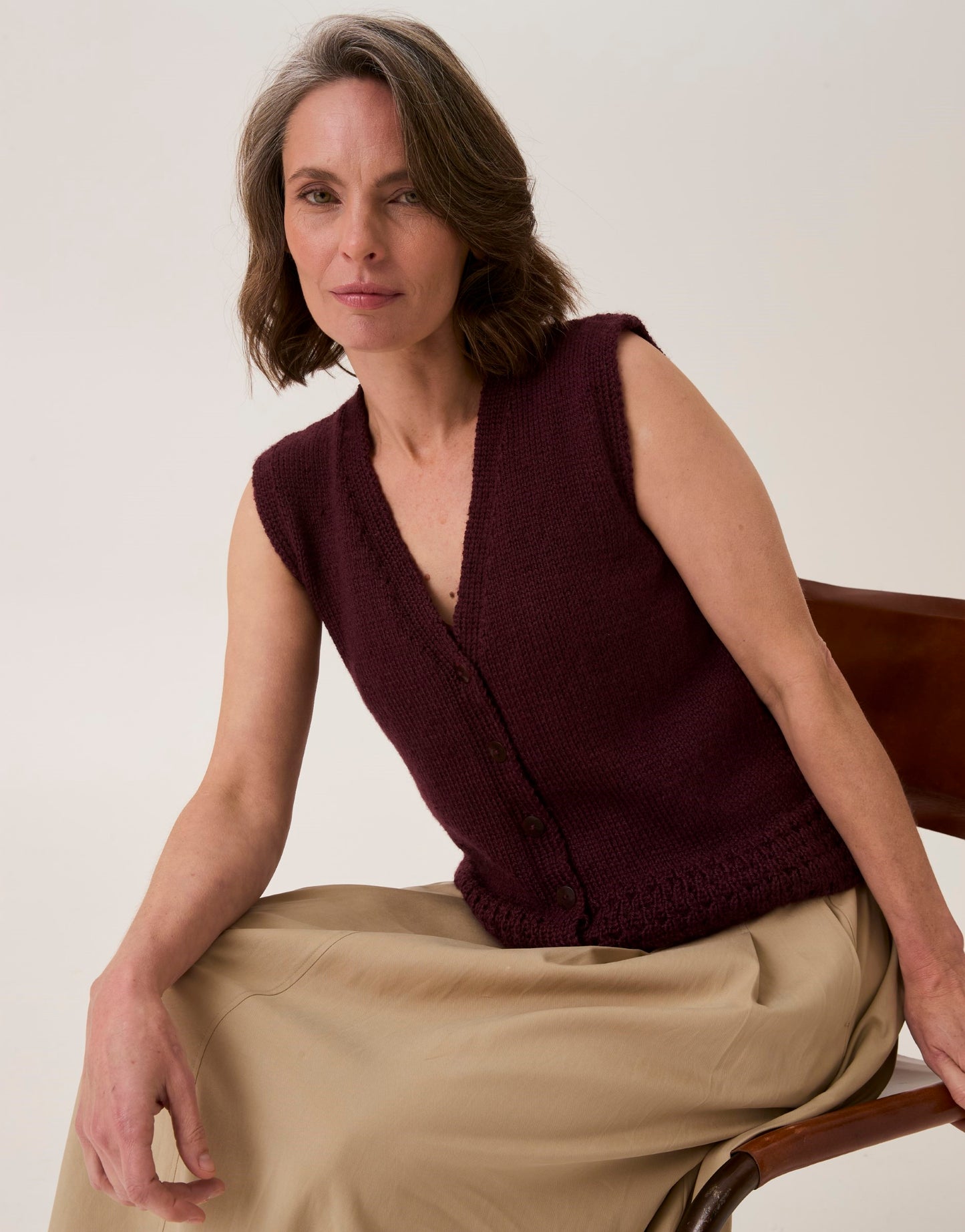 Sirdar - 10917 - Beehive Rib Vest - Loveful Bio Blend