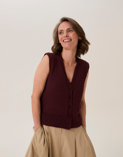 Sirdar - 10917 - Beehive Rib Vest - Loveful Bio Blend