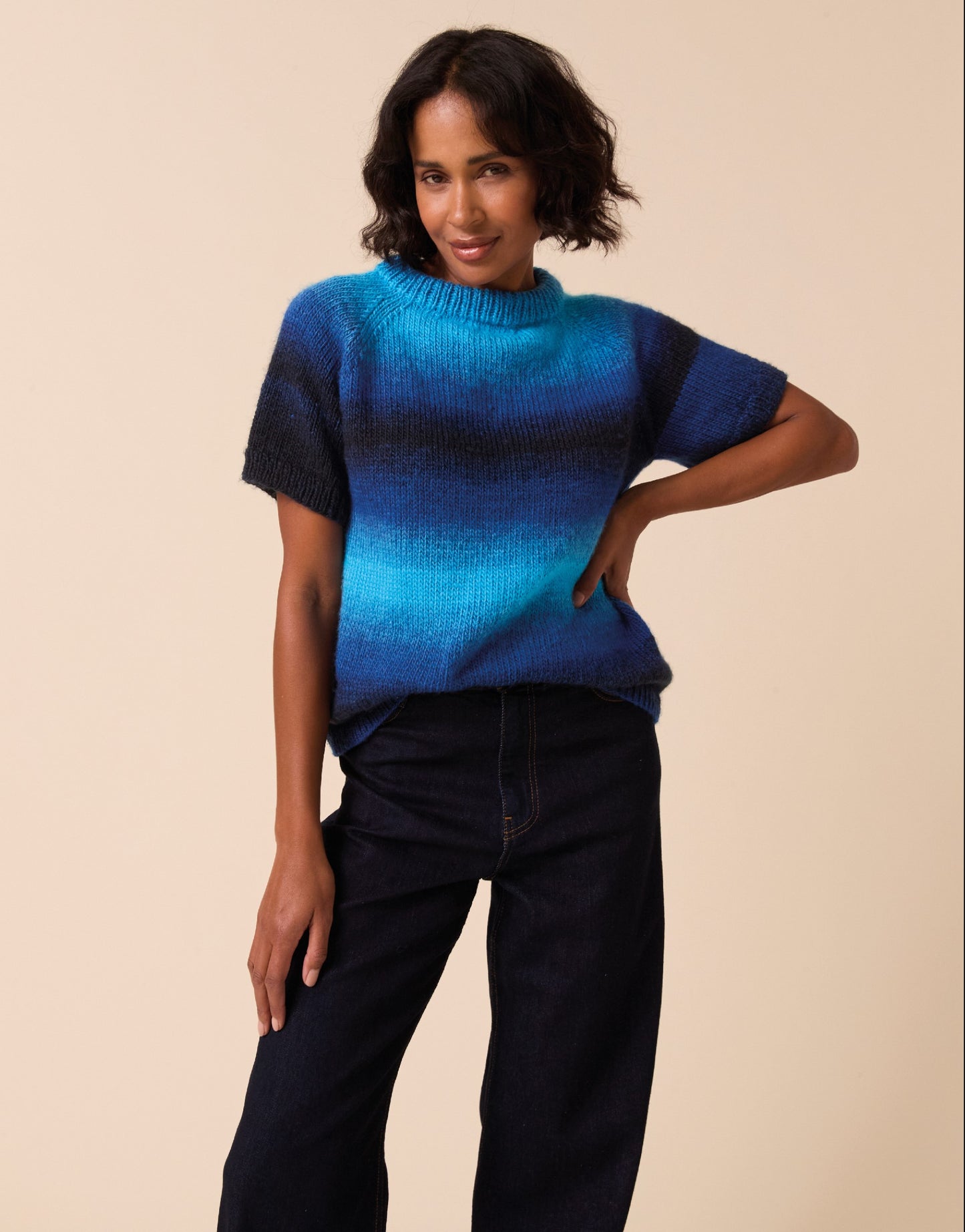Sirdar - 10920 - Colour Go  Round Sweater - Knit