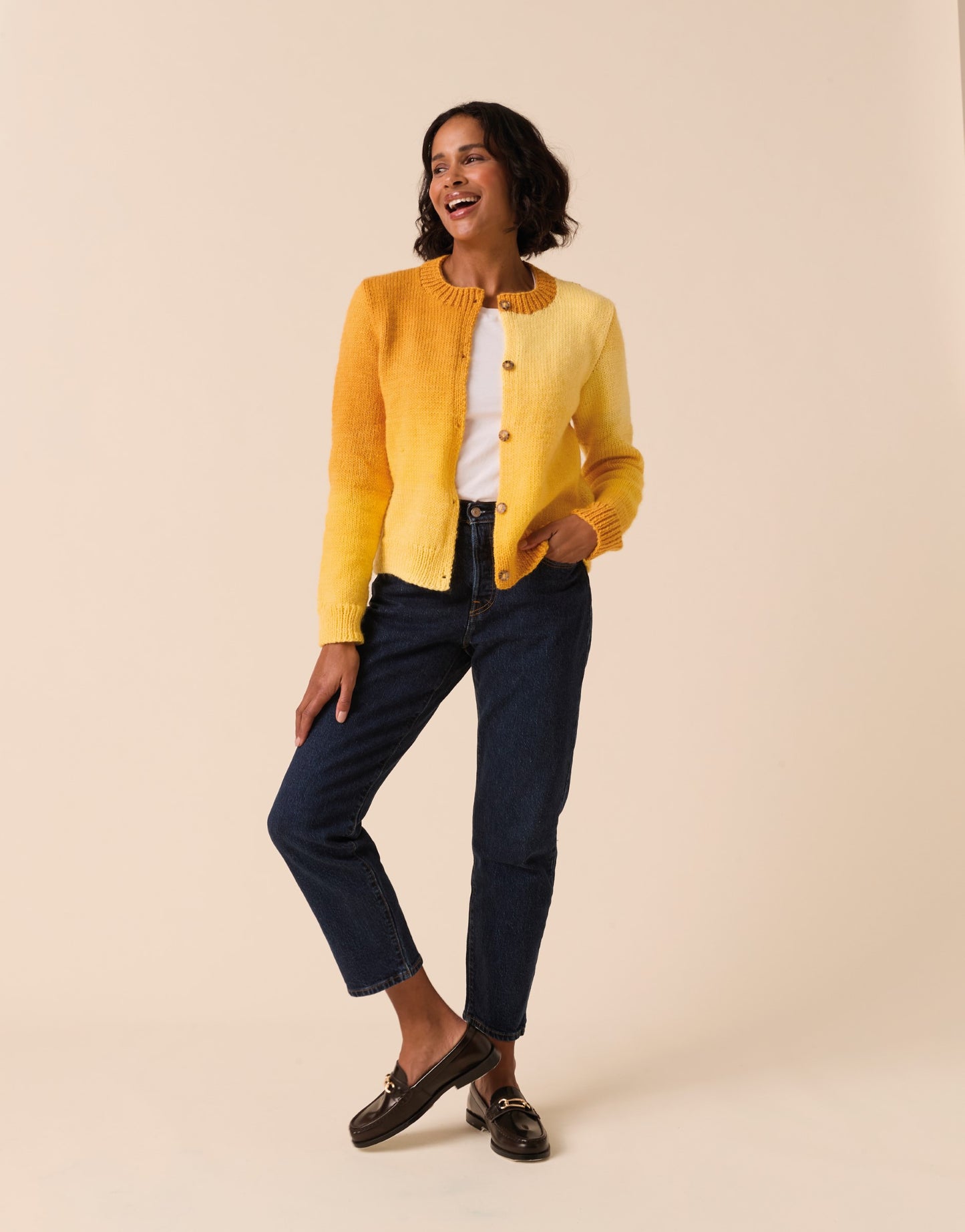 Sirdar - 10924 - Off-Set Ombre Cardigan- Knit