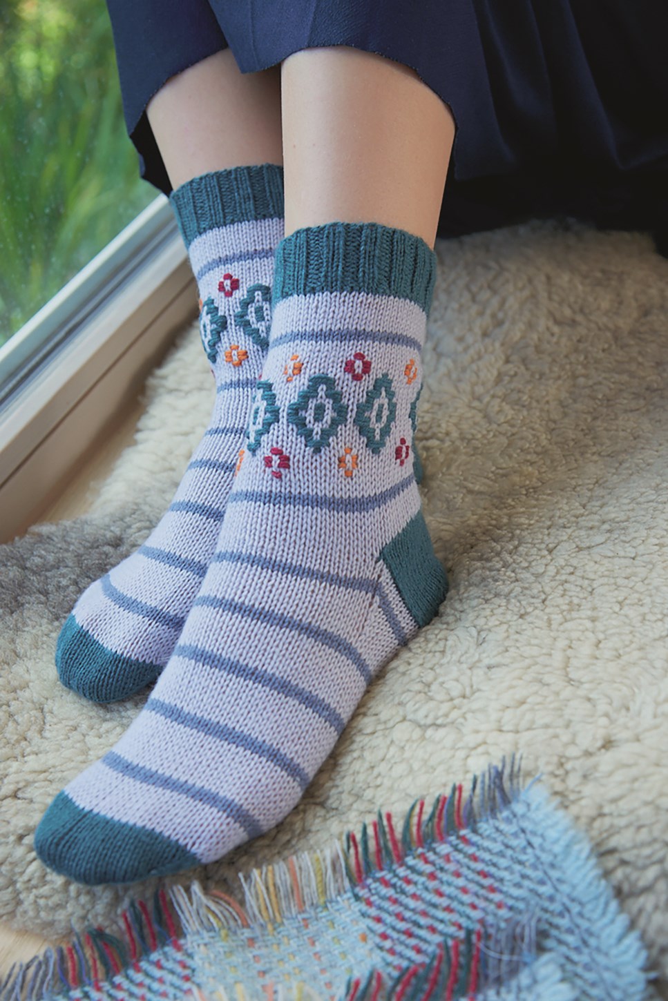 Roosimine Knitted Socks - Spice up your sock knitting with this easy-to-learn Estonian colorwork technique! by Sarah Prieur