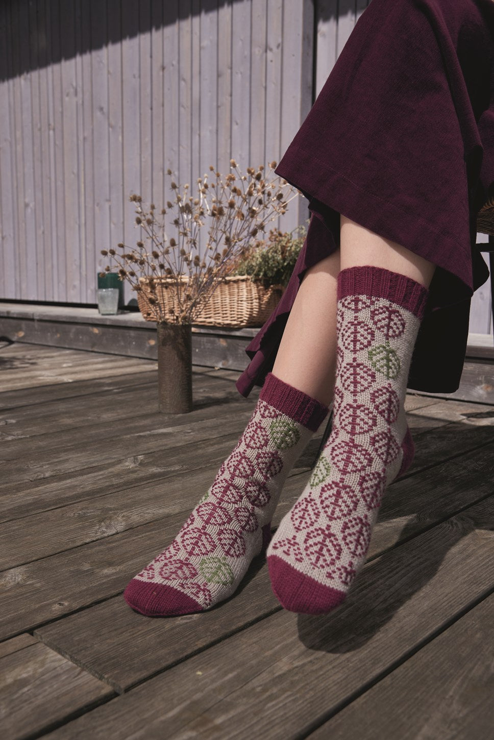 Roosimine Knitted Socks - Spice up your sock knitting with this easy-to-learn Estonian colorwork technique! by Sarah Prieur