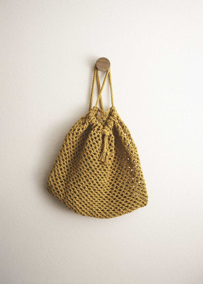 Crochet Bags and Totes - 10 Fresh and Modern Designs by Salena Baca
