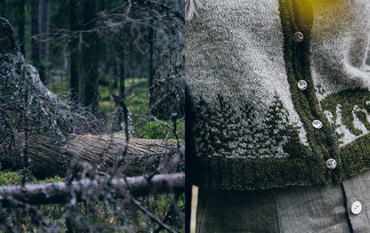 Strands of Joy - 20 colourwork knitting patterns for calm by Laine