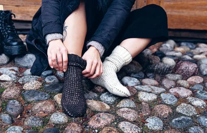52 Weeks of Easy Socks, Vol.II by Laine