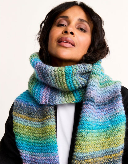 Sirdar - 10807 - Strata Tie-Style Scarf