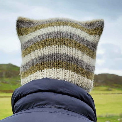 Colonsay Wool Growers Knitting Kit- Colonsay Square Hat