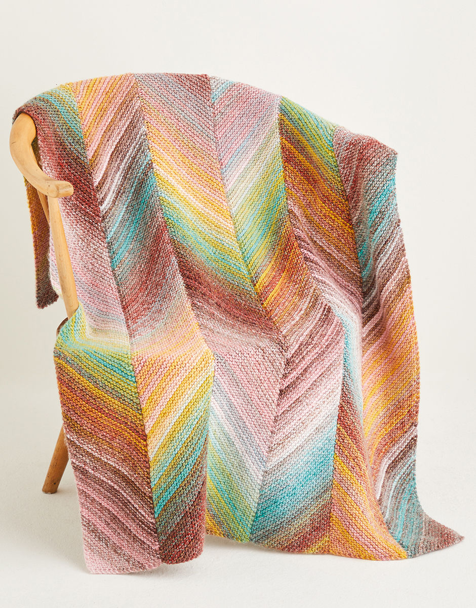 Sirdar - 10141 - Bias Blanket