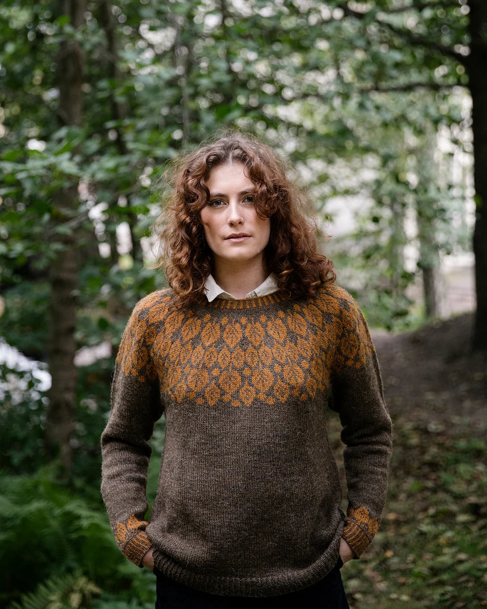 Strands of Joy - 20 colourwork knitting patterns for calm by Laine