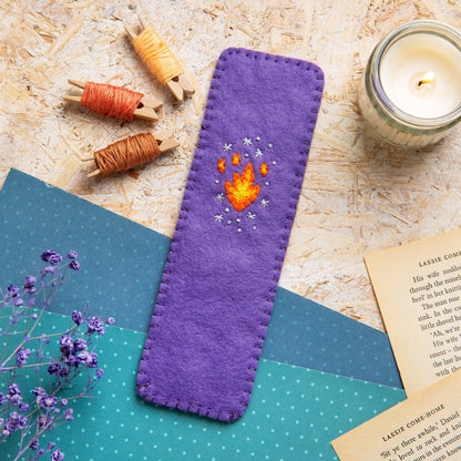 Hawthorn Handmade -  Bookmark Felt Craft Kit for Beginners
