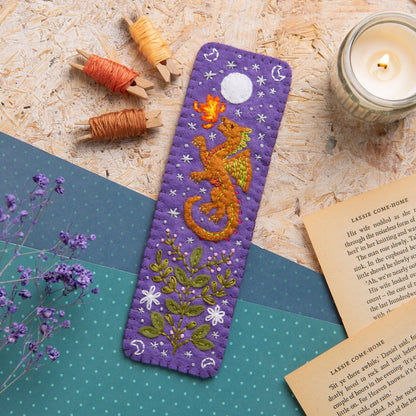 Hawthorn Handmade -  Bookmark Felt Craft Kit for Beginners