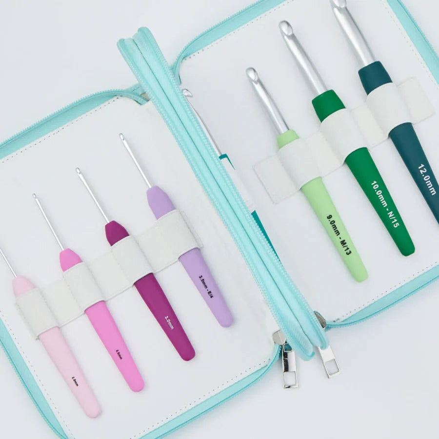 KnitPro Waves 2.0 Grande Crochet Hooks Set with an Aqua Fabric Case