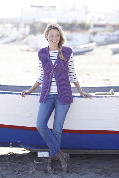 Hayfield Bonus Aran - 12 Favourite Aran Knits (Book)