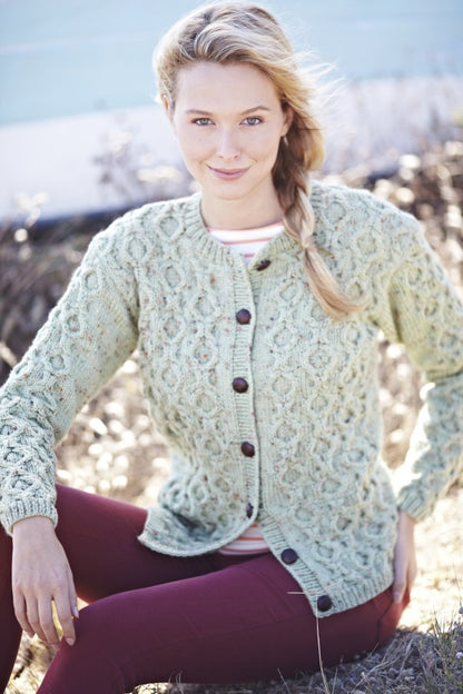 Hayfield Bonus Aran - 12 Favourite Aran Knits (Book)