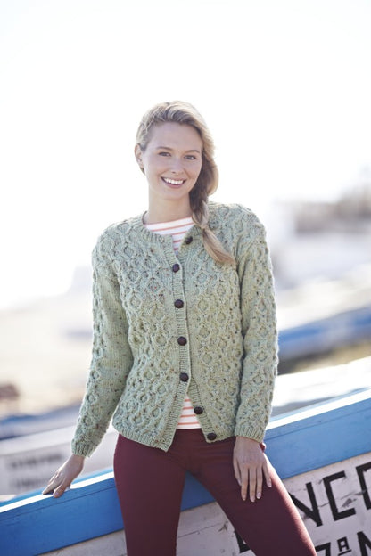 Hayfield Bonus Aran - 12 Favourite Aran Knits (Book)