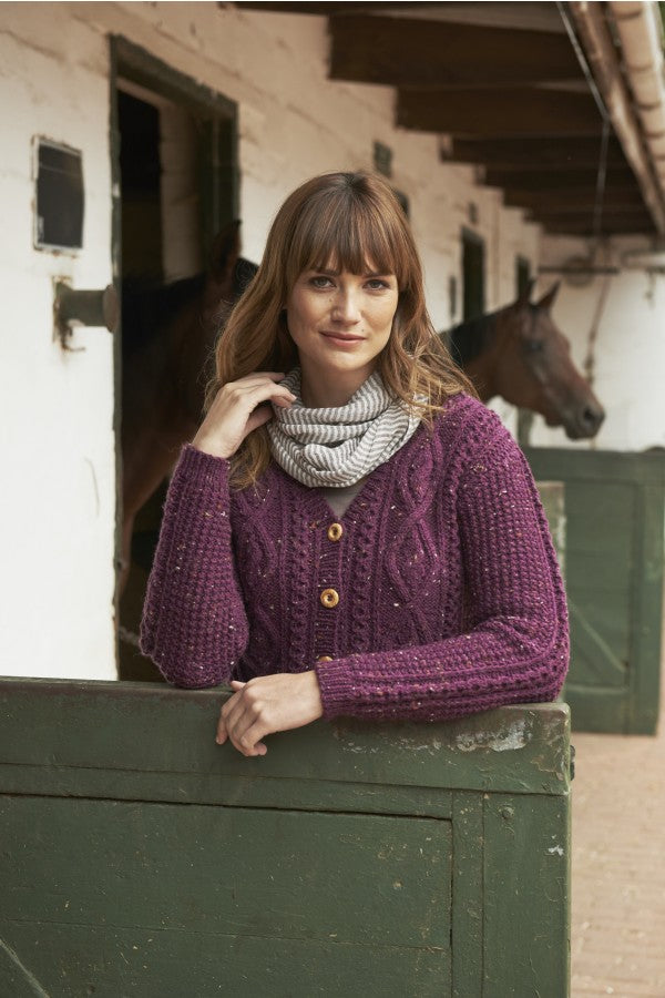 Hayfield Bonus Aran - 16 Favourite Aran Knits (Book)