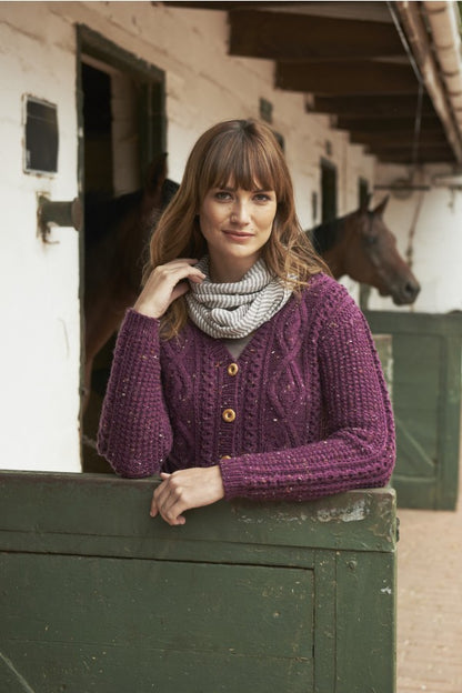 Hayfield Bonus Aran - 16 Favourite Aran Knits (Book)