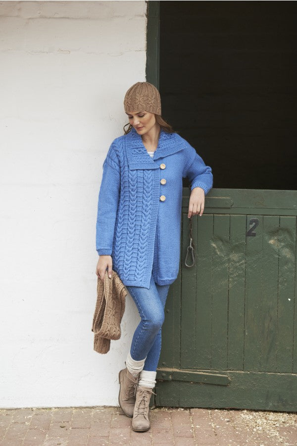 Hayfield Bonus Aran - 16 Favourite Aran Knits (Book)