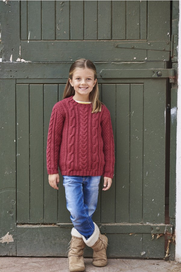 Hayfield Bonus Aran - 16 Favourite Aran Knits (Book)