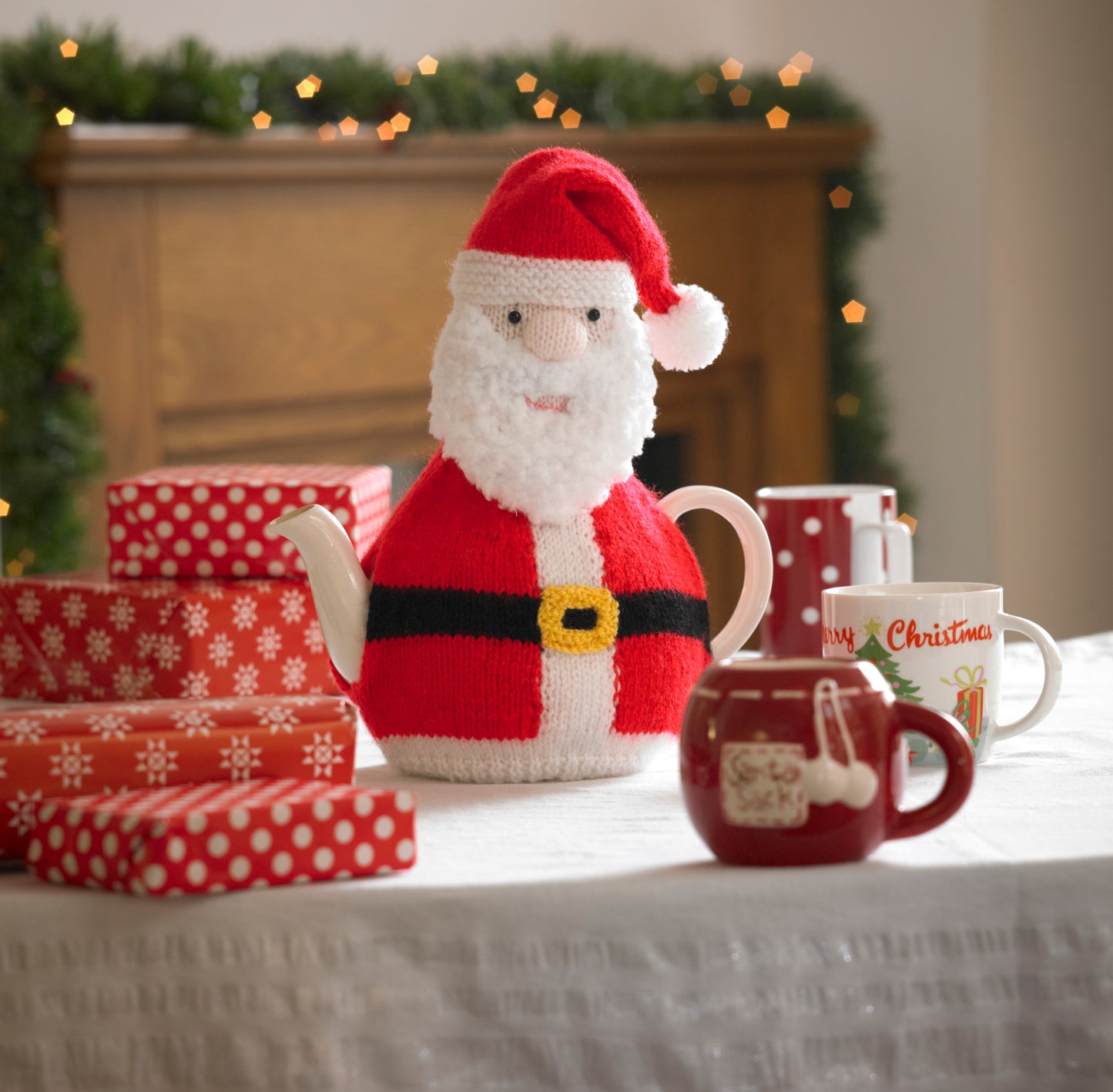 Santa Tea Cosy